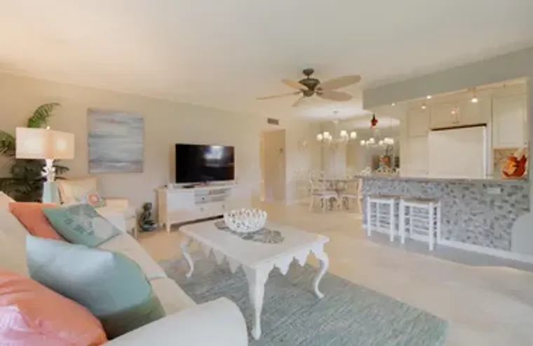 1042 NORTH DR A, DELRAY BEACH, FL, 33445, Delray Beach, FL 33445