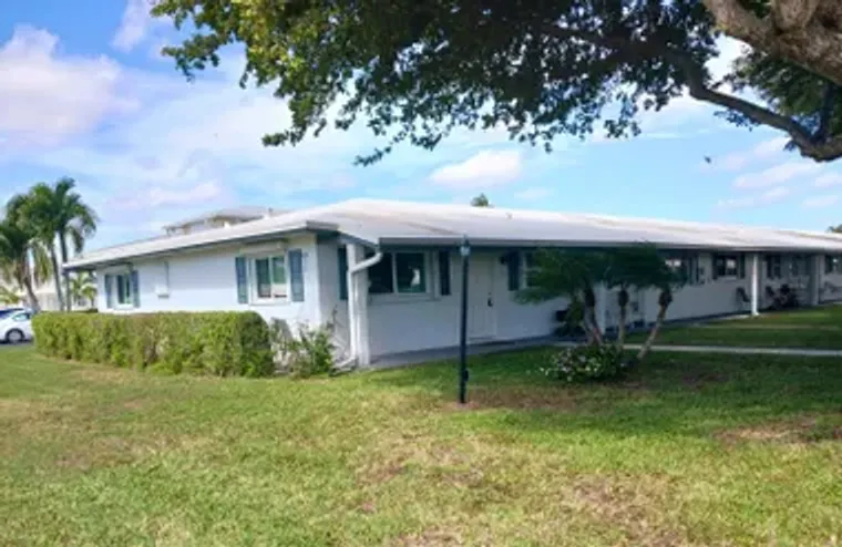 101 LEISURE LAKE CIR APT 101, BOYNTON BE..., Boynton Beach, FL 33426