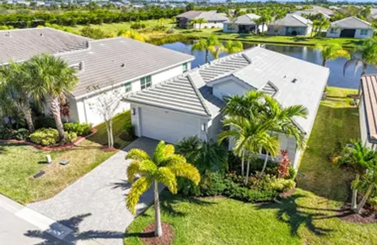 11621 SW HAWTHORNE HILL RD, PORT SAINT L..., Port Saint Lucie, FL 34987