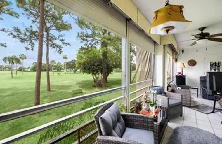 3755 VIA POINCIANA APT 203, LAKE WORTH, ..., Lake Worth, FL 33467