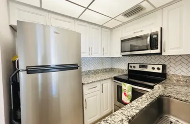 7106 GOLF COLONY CT 104, LAKE WORTH, FL,..., Lake Worth, FL 33467