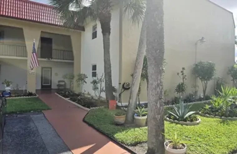 112 LAKE DORA DR, WEST PALM BEACH, FL, 3..., West Palm Beach, FL 33411