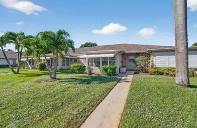 1382 HIGH POINT WAY C, DELRAY BEACH, FL,..., Delray Beach, FL 33445