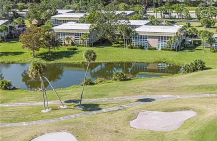 40 VISTA GARDENS TRL 106, VERO BEACH, FL..., Vero Beach, FL 32962