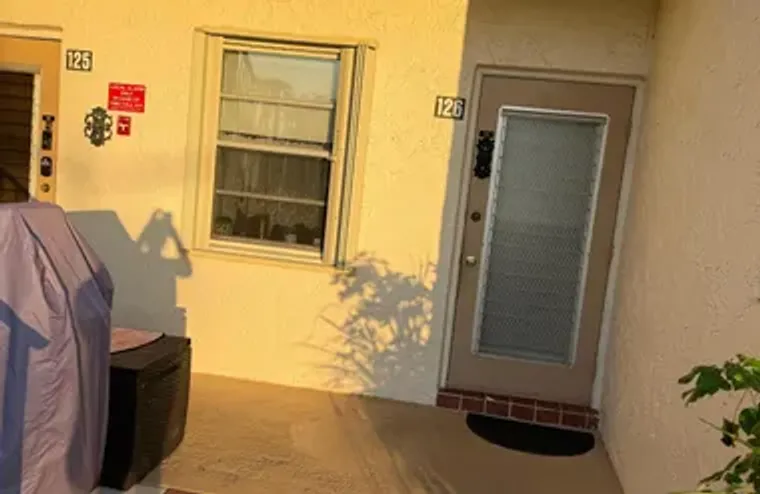 130 LAKE MERYL DR 126, WEST PALM BEACH, ..., West Palm Beach, FL 33411