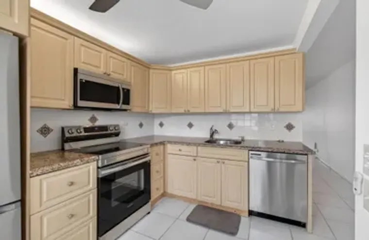 1036 HYTHE B B, BOCA RATON, FL, 33434, Boca Raton, FL 33434