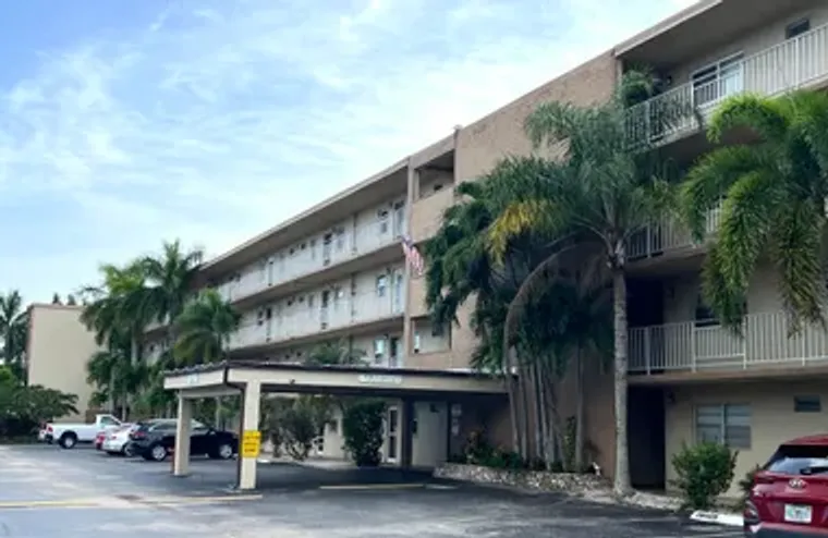 330 NE 26TH AVE APT 406, BOYNTON BEACH, ..., Boynton Beach, FL 33435
