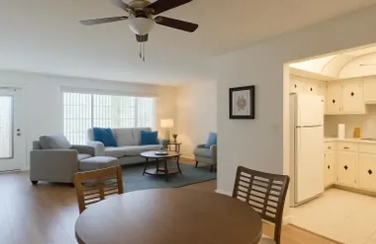 111 GREENBRIER B, WEST PALM BEACH, FL, 3..., West Palm Beach, FL 33417