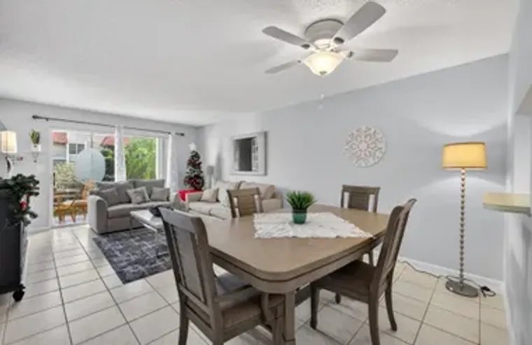 3776 INVERRARY BLVD 306R, LAUDERHILL, FL..., Lauderhill, FL 33319