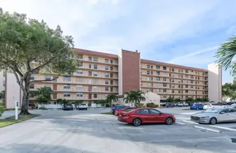 14575 BONAIRE BLVD APT 304, DELRAY BEACH..., Delray Beach, FL 33446
