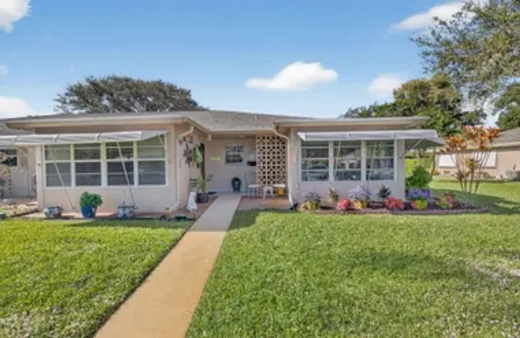 1390 HIGH POINT WAY D, DELRAY BEACH, FL,..., Delray Beach, FL 33445