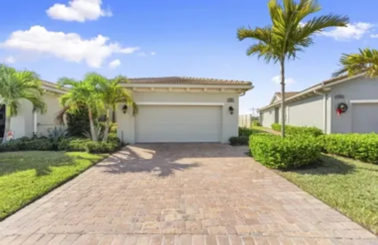 26017 SW VITERBO WAY, PORT SAINT LUCIE, ..., Port Saint Lucie, FL 34986