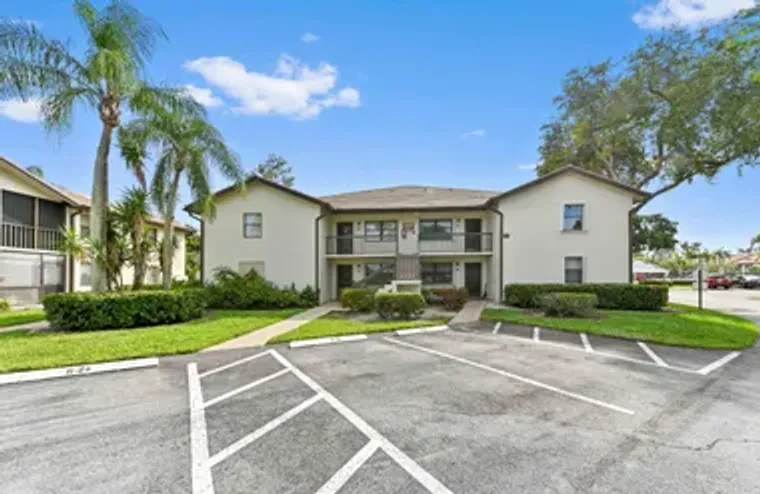 7665 TAHITI LN APT 203, LAKE WORTH, FL, ..., Lake Worth, FL 33467