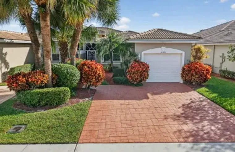 10565 ROYAL CARIBBEAN CIR, BOYNTON BEACH..., Boynton Beach, FL 33437