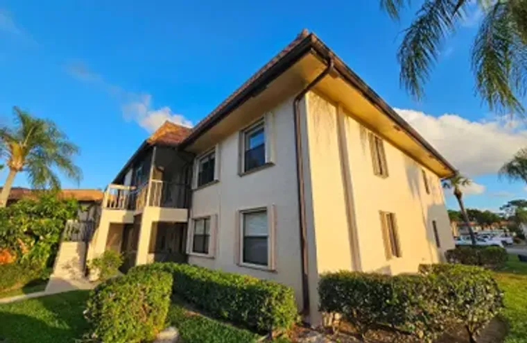 7091 GOLF COLONY CT APT 203, LAKE WORTH,..., Lake Worth, FL 33467