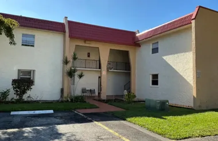 178 LAKE DORA DR, WEST PALM BEACH, FL, 3..., West Palm Beach, FL 33411