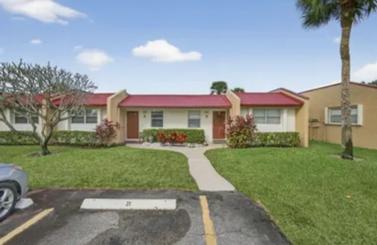 135 LAKE ANNE DR, WEST PALM BEACH, FL, 3..., West Palm Beach, FL 33411