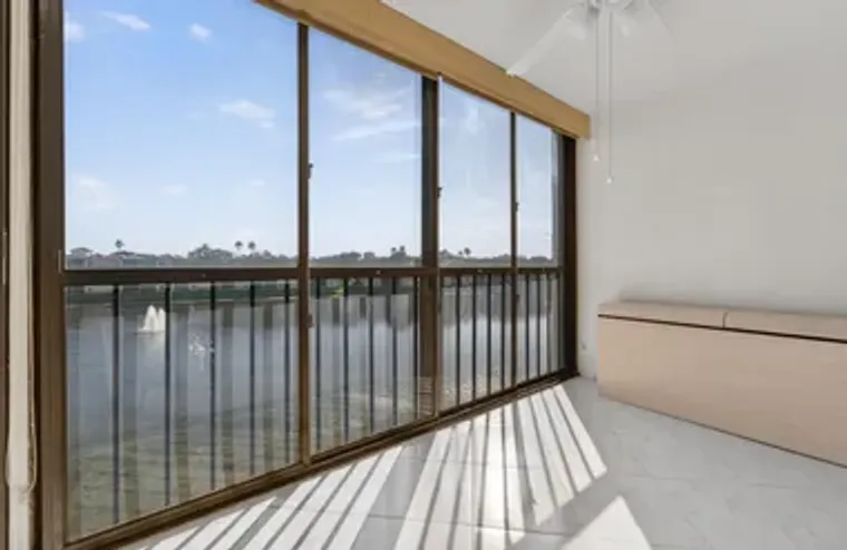 6065 POINTE REGAL CIR 409, DELRAY BEACH,..., Delray Beach, FL 33484