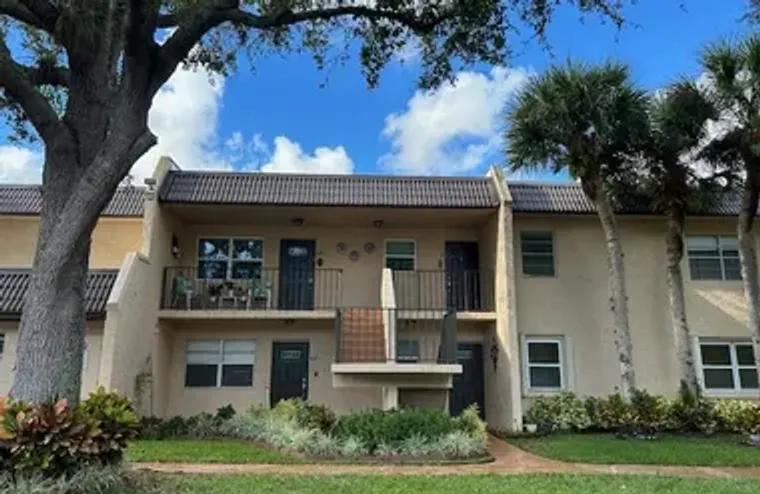 158 LAKE CONSTANCE DR, WEST PALM BEACH, ..., West Palm Beach, FL 33411