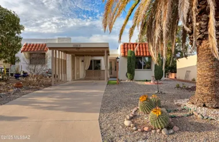 1336 S DESERT MEADOWS CIR, GREEN VALLEY,..., Green Valley, AZ 85614