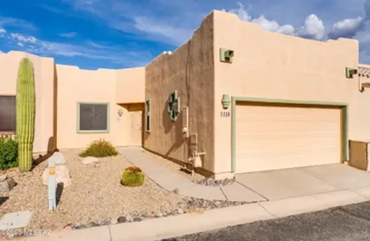 1224 N LARAMIE LN, GREEN VALLEY, AZ, 856..., Green Valley, AZ 85614