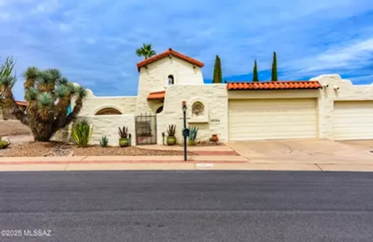 1098 W CIRCULO DEL NORTE, GREEN VALLEY, ..., Green Valley, AZ 85614