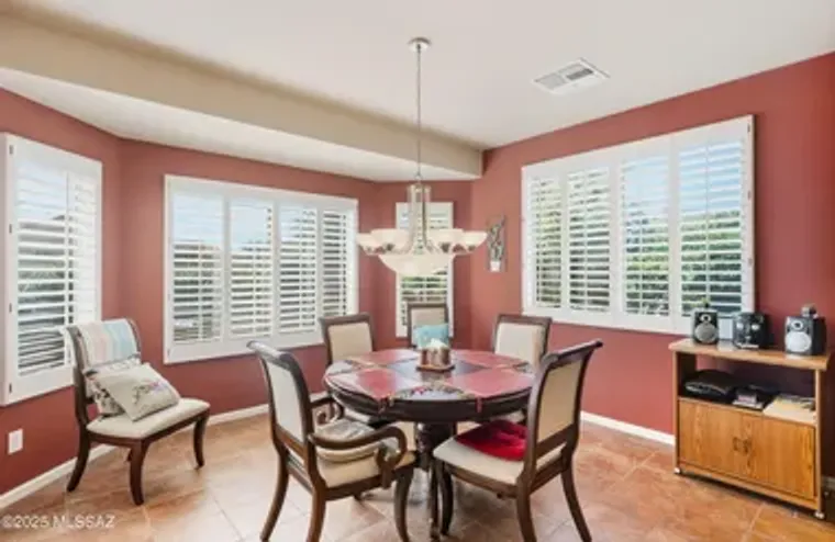 2212 E BLUEJAY BLUFF LN, GREEN VALLEY, A..., Green Valley, AZ 85614