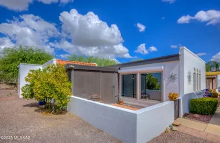 401 N CALLE DEL DIABLO, GREEN VALLEY, AZ..., Green Valley, AZ 85614