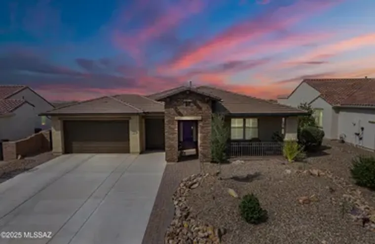 2499 E ROLLING MEADOW LN, GREEN VALLEY, ..., Green Valley, AZ 85614