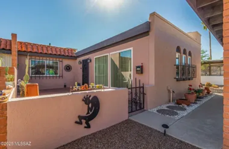 306 N CALLE DEL DIABLO, GREEN VALLEY, AZ..., Green Valley, AZ 85614