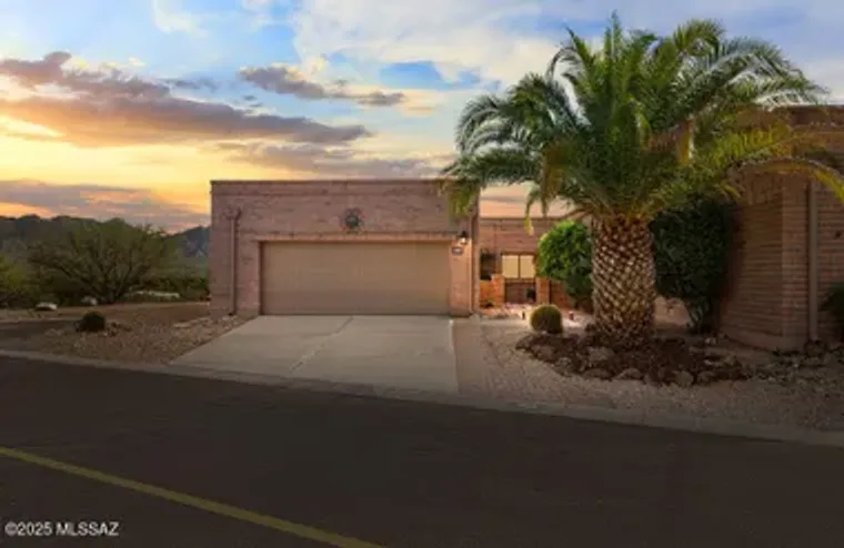 1001 W CALLE DE PITAHAYA, GREEN VALLEY, ..., Green Valley, AZ 85622