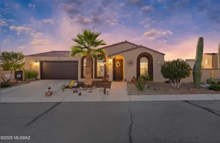 15857 S VIA PUENTE DEL VALLE, SAHUARITA,..., Sahuarita, AZ 85629