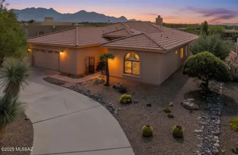 810 E JOSEPHINE CANYON DR, GREEN VALLEY,..., Green Valley, AZ 85614