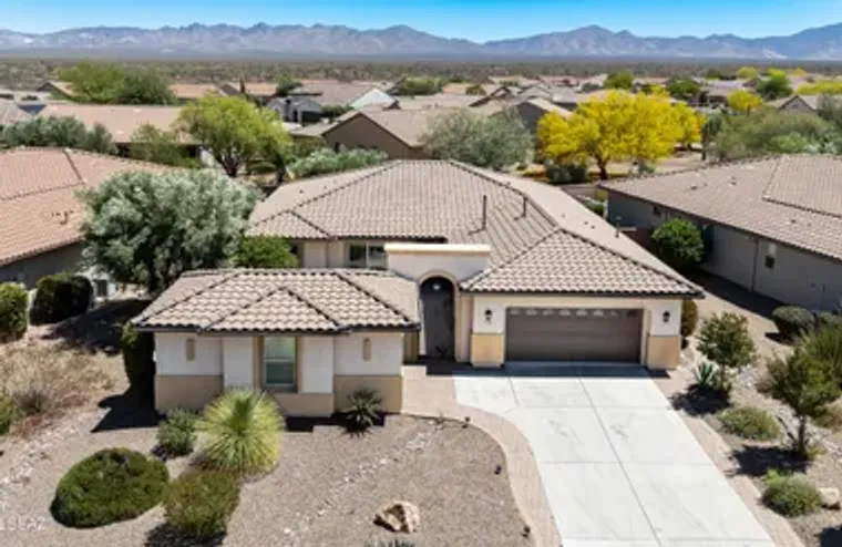 700 N PEBBLES RIDGE DR, GREEN VALLEY, AZ..., Green Valley, AZ 85614
