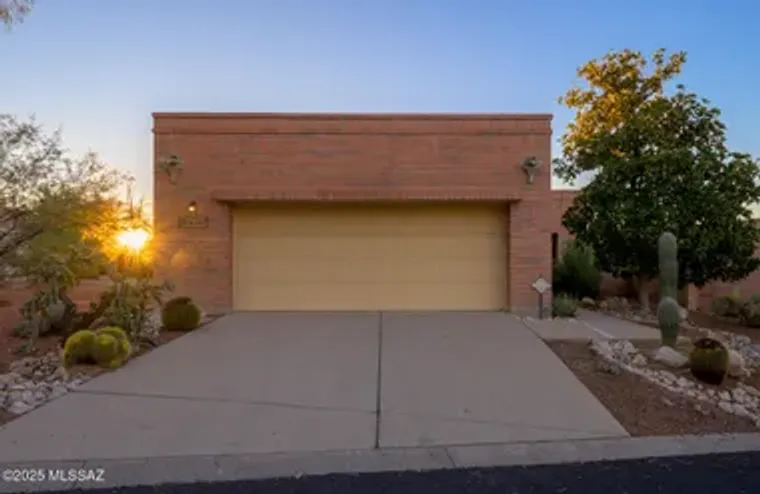 8701 N CORAL RIDGE LOOP, TUCSON, AZ, 857..., Tucson, AZ 85704