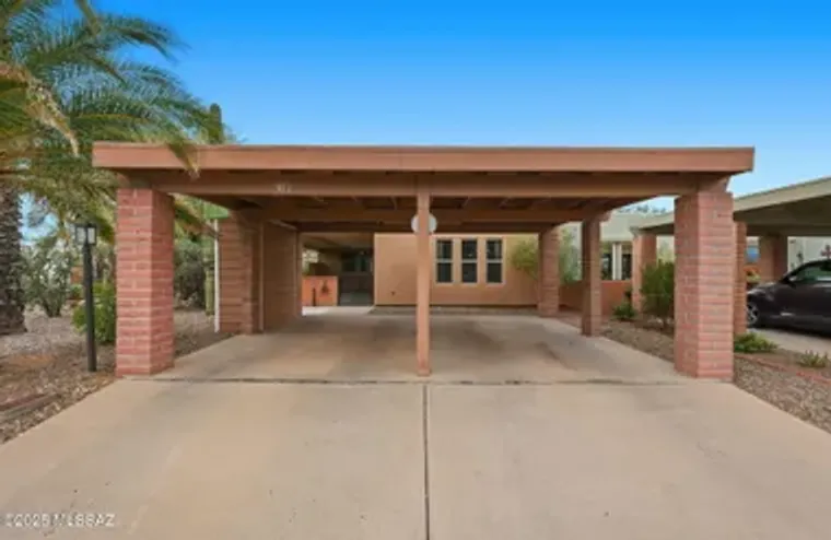 301 N PASEO DE LOS CONQUISTADORES, GREEN..., Green Valley, AZ 85614