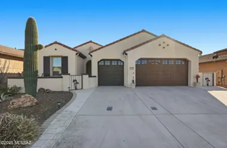 2504 E JOSEPHINE VIEW DR, GREEN VALLEY, ..., Green Valley, AZ 85614