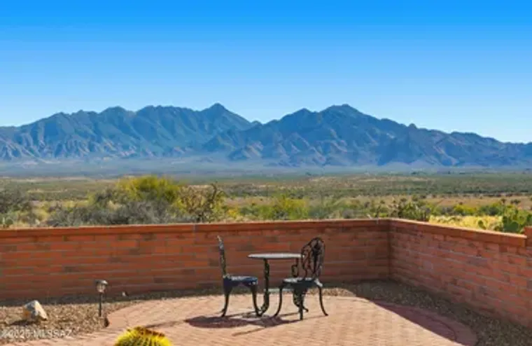 1461 W HIDDEN CREST CT, GREEN VALLEY, AZ..., Green Valley, AZ 85622