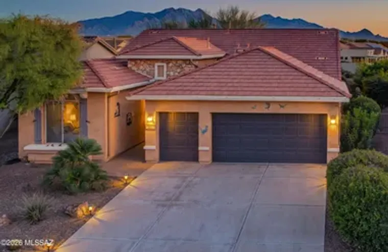 2212 E BLUEJAY BLUFF LN, GREEN VALLEY, A..., Green Valley, AZ 85614