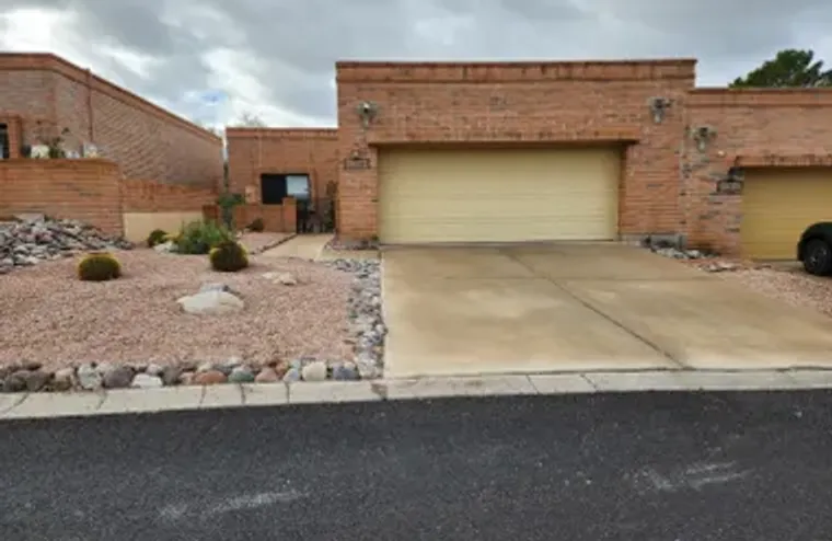 2009 W MISTY HOLLOW LN, TUCSON, AZ, 8570..., Tucson, AZ 85704