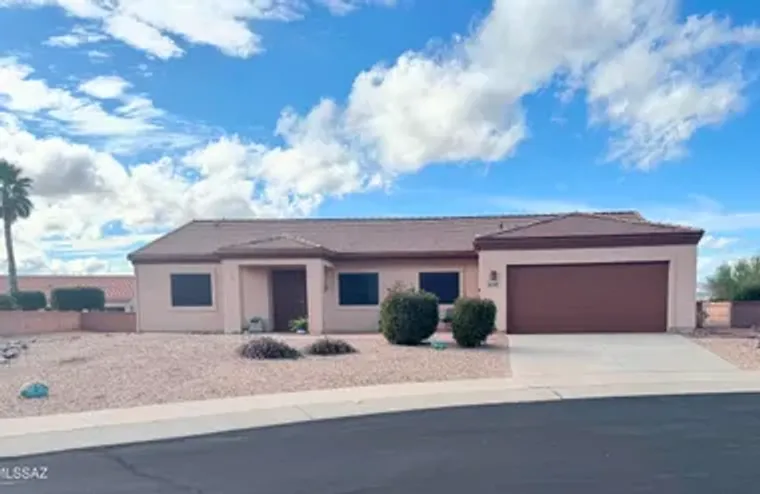 1434 W HIDDEN CREST CT, GREEN VALLEY, AZ..., Green Valley, AZ 85622