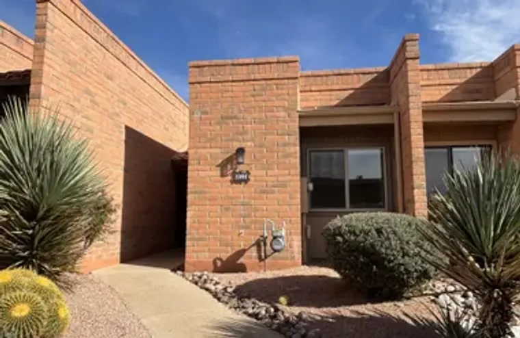 1364 W DESERT HILLS DR, GREEN VALLEY, AZ..., Green Valley, AZ 85622