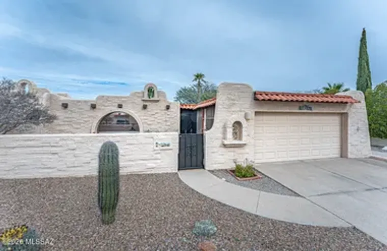 942 W CALLE DEL REGALO, GREEN VALLEY, AZ..., Green Valley, AZ 85614