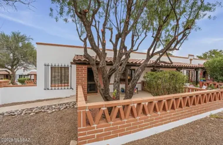 221 S PASEO TIERRA A, GREEN VALLEY, AZ, ..., Green Valley, AZ 85614