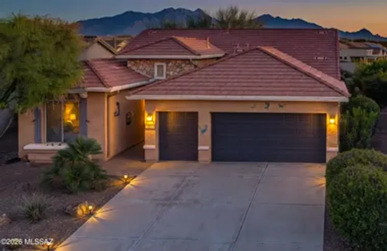 2212 E BLUEJAY BLUFF LN, GREEN VALLEY, A..., Green Valley, AZ 85614