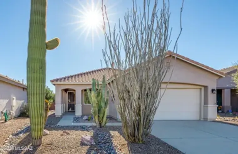 8001 W WANDERING SPRING WAY, TUCSON, AZ,..., Tucson, AZ 85743