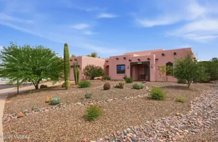 1097 W CORTE DEL PINTOR, GREEN VALLEY, A..., Green Valley, AZ 85614