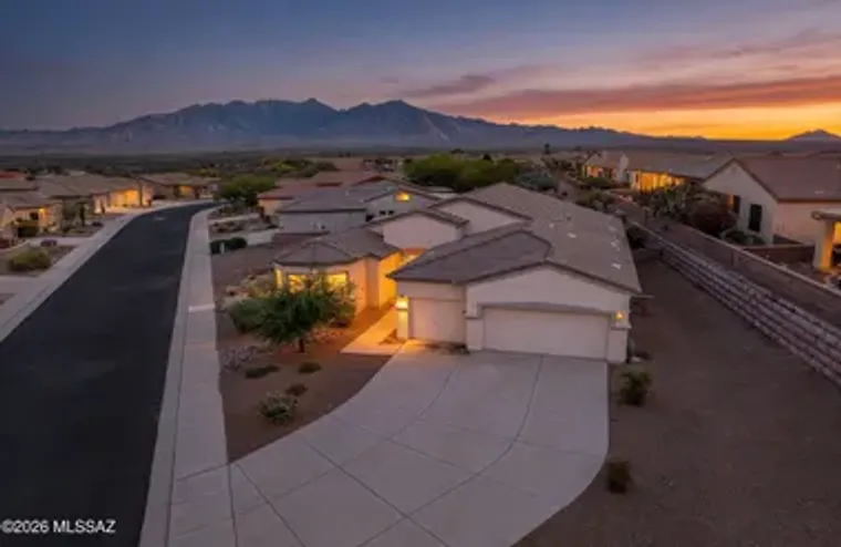 2299 W CALLE CASAS LINDAS, GREEN VALLEY,..., Green Valley, AZ 85622
