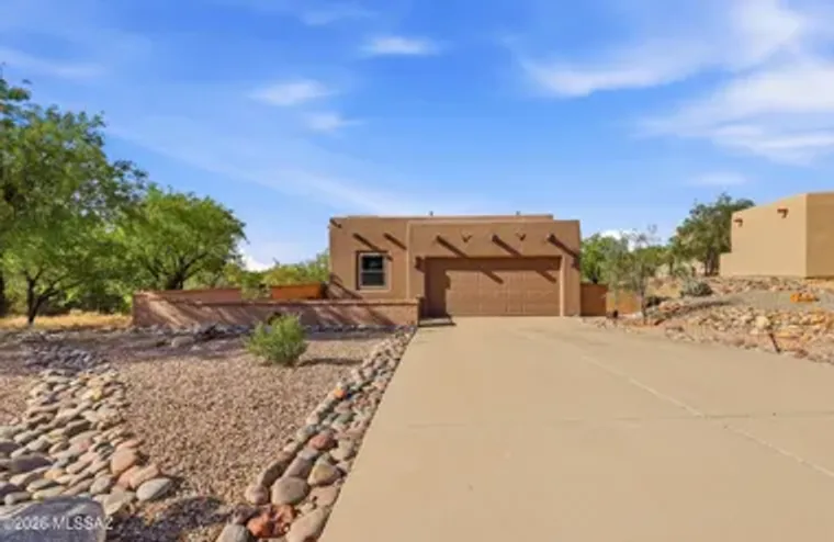 681 E ARMOR SPRINGS PL, GREEN VALLEY, AZ..., Green Valley, AZ 85614