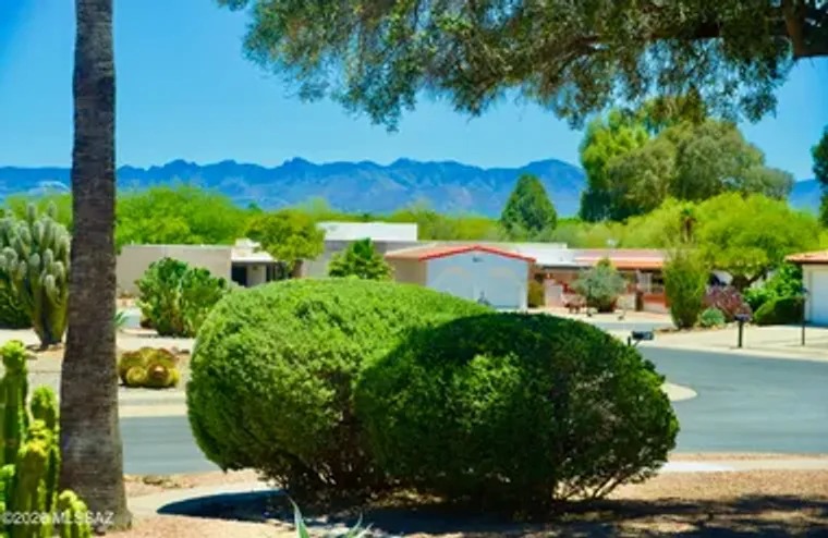 429 E PASEO CHUPAROSAS, GREEN VALLEY, AZ..., Green Valley, AZ 85614
